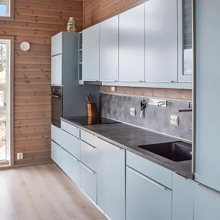 4 Bedroom Beautiful In